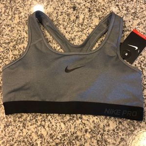 Nike Pro Sports Bra